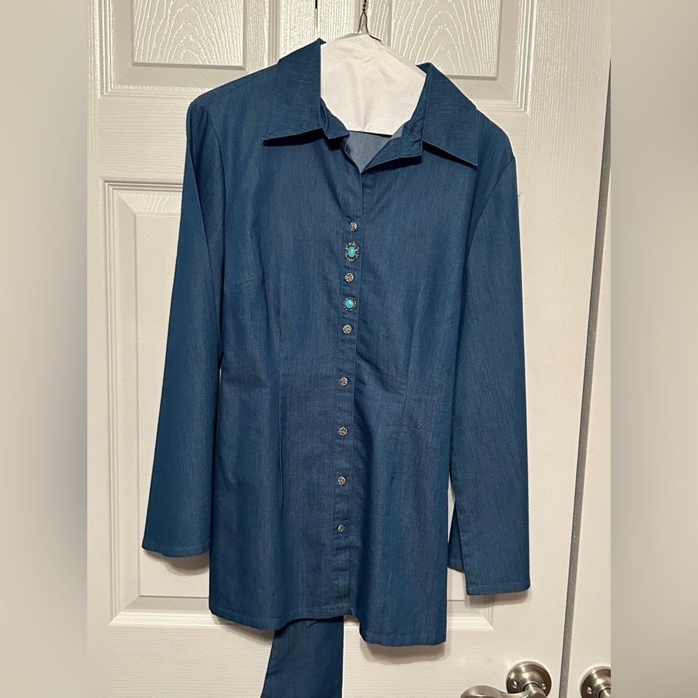 Mishca women’s tunic‎ jeweled button shirt